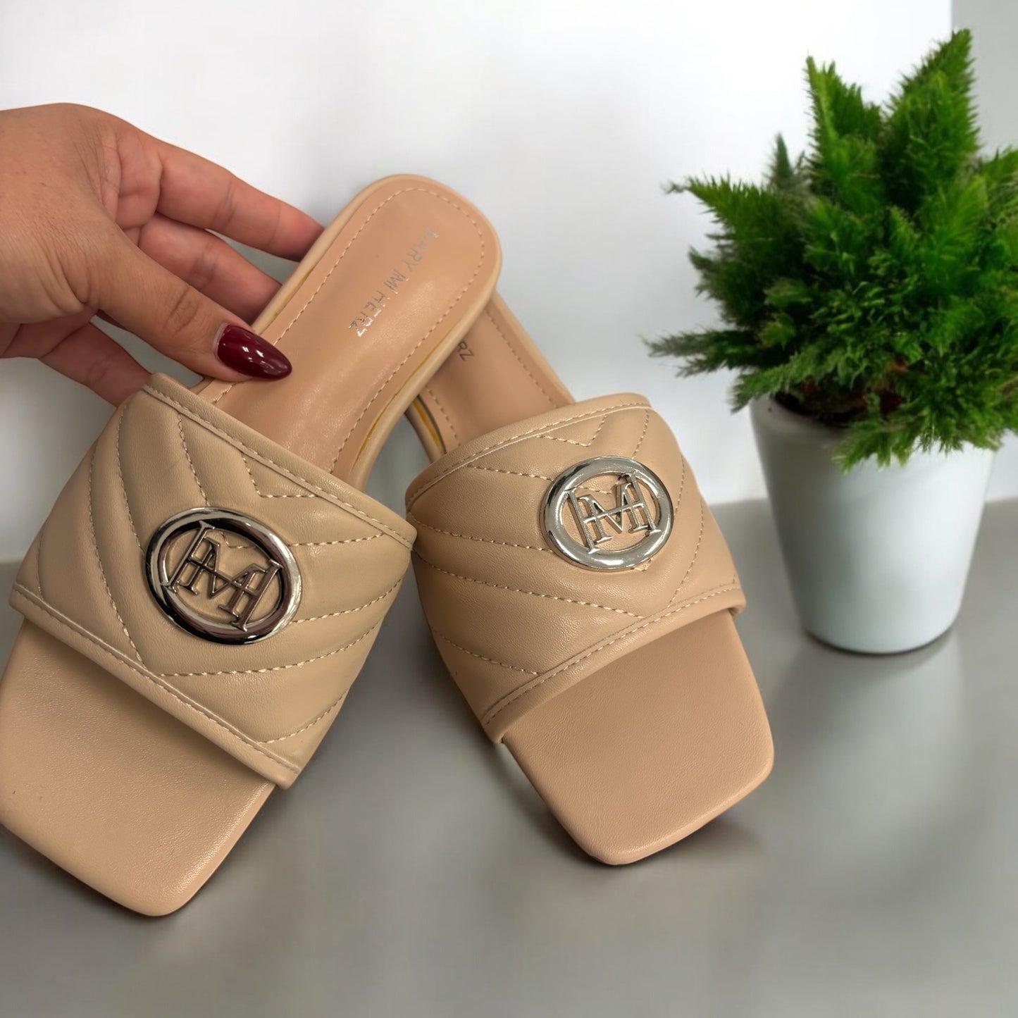 SAND KEY SANDALS